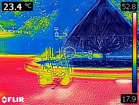 A thermal image showing the cooling effects of the Canberra Times water fountain in Ainslie Place