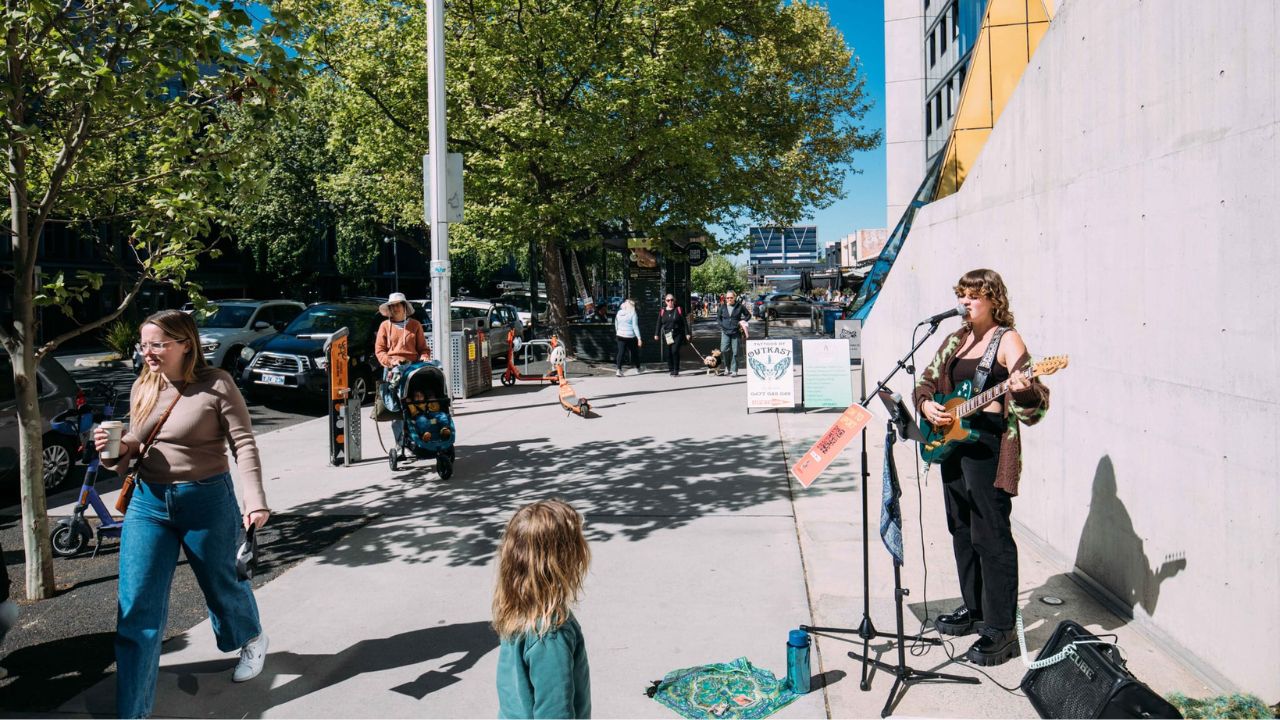 Busher Ava Martina performing on Lonsdale Street. 